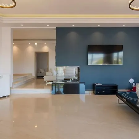 Villa Coastal Elegance *